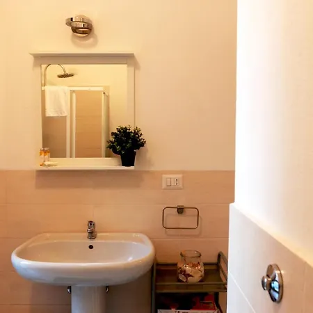 Bnbook-via Torino Train Station Appartement Rho